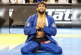 Leandro Lo, um dos maiores nomes do jiu-jitsu mundial, morre baleado na  cabeça em São Paulo - Folha PE