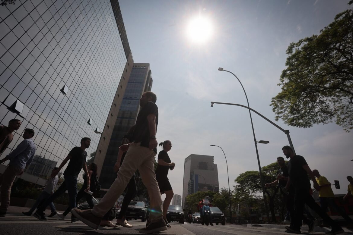 Tempo-seco-calor-1536×1024